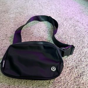 LULULEMON BELT BAG BRAND NEW